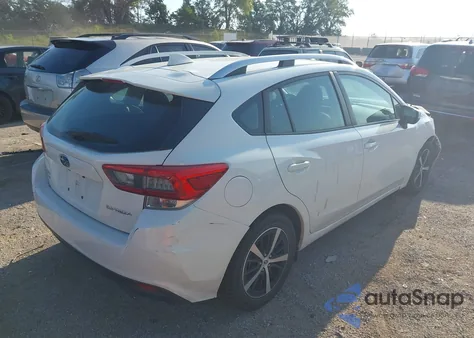 2022 Subaru Impreza Premium 5-Door z USA, uszkodzony, nr VIN 4S3GTAD62N3721727